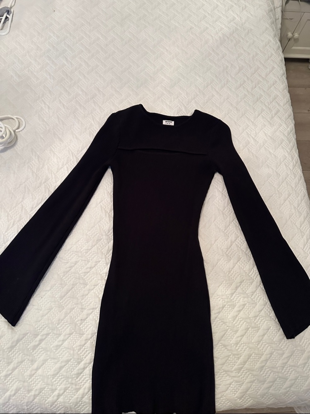Black Long-Sleeve Ribbed Bodycon Dress - Women's